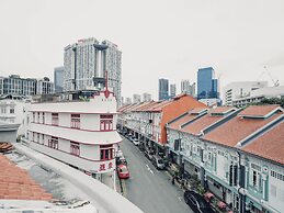 A Hotel Chinatown