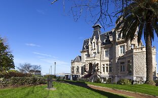 URH Palacio de Oriol Hotel