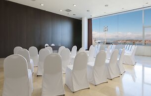 URH Palacio de Oriol Hotel