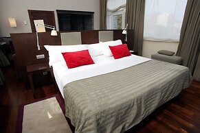 URH Palacio de Oriol Hotel