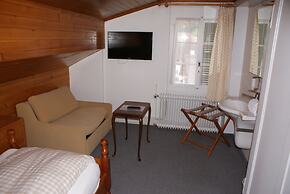 Hotel Bären - The Bear Inn