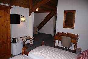 Hotel Bären - The Bear Inn