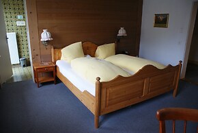 Hotel Bären - The Bear Inn