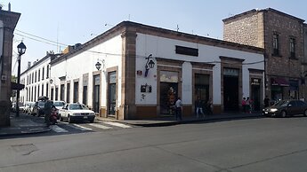 Howard Johnson Calle Real Morelia