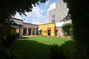 Howard Johnson Calle Real Morelia