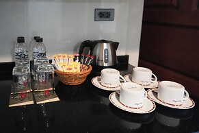 Royal Suite Hotel Bangkok