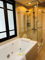 Royal Suite Hotel Bangkok