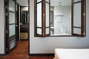 Royal Suite Hotel Bangkok