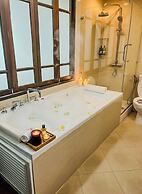 Royal Suite Hotel Bangkok