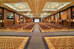 Grand Cevahir Hotel & Convention Center