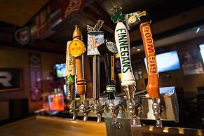 Holiday Inn Hotel & Suites St. Paul NE - Lake Elmo by IHG