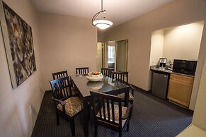 Holiday Inn Hotel & Suites St. Paul NE - Lake Elmo by IHG