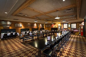 Holiday Inn Hotel & Suites St. Paul NE - Lake Elmo by IHG