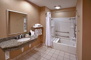 Holiday Inn Hotel & Suites St. Paul NE - Lake Elmo by IHG