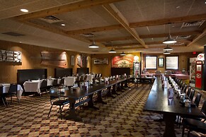 Holiday Inn Hotel & Suites St. Paul NE - Lake Elmo by IHG