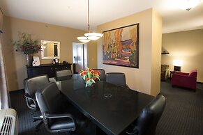 Holiday Inn Hotel & Suites St. Paul NE - Lake Elmo by IHG