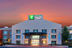 Holiday Inn Express & Suites Elk Grove West I-5 by IHG