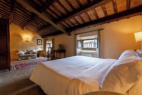 Palazzo Viviani Castello di Montegridolfo