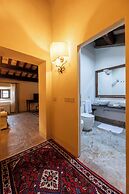 Palazzo Viviani Castello di Montegridolfo