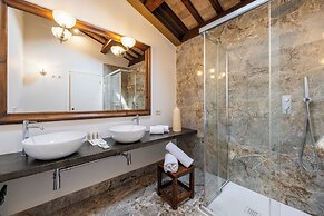 Palazzo Viviani Castello di Montegridolfo