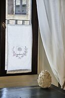 Palazzo Viviani Castello di Montegridolfo