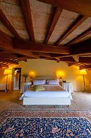 Palazzo Viviani Castello di Montegridolfo