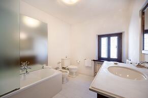 Palazzo Viviani Castello di Montegridolfo