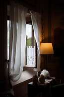 Palazzo Viviani Castello di Montegridolfo