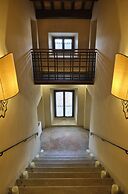 Palazzo Viviani Castello di Montegridolfo