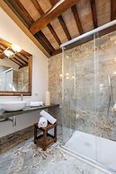 Palazzo Viviani Castello di Montegridolfo