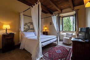 Palazzo Viviani Castello di Montegridolfo