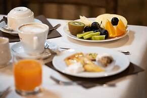 Palazzo Viviani Castello di Montegridolfo