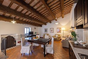 Palazzo Viviani Castello di Montegridolfo