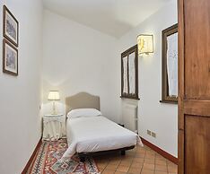 Palazzo Viviani Castello di Montegridolfo