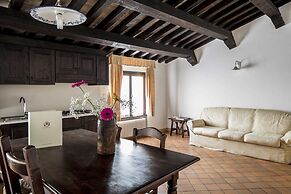 Palazzo Viviani Castello di Montegridolfo