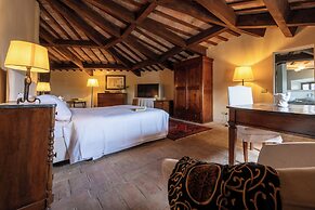 Palazzo Viviani Castello di Montegridolfo