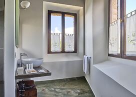 Palazzo Viviani Castello di Montegridolfo