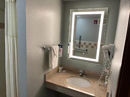 AmericInn by Wyndham Sayre