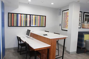 Holiday Inn Express And Suites Enterprise by IHG