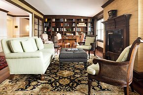 The Bellmoor Inn & Spa