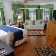 The Bellmoor Inn & Spa