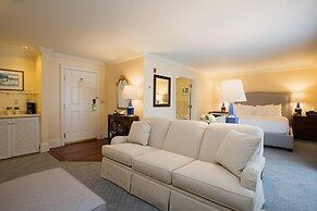 The Bellmoor Inn & Spa