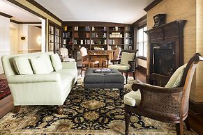 The Bellmoor Inn & Spa