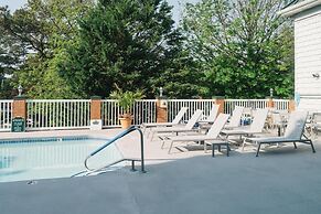 The Bellmoor Inn & Spa
