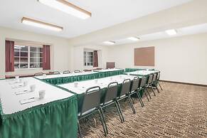 Microtel Inn & Suites by Wyndham Hamburg