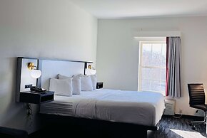 Ramada by Wyndham Sparta/At Speedway