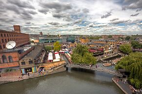 Holiday Inn London Camden Lock by IHG
