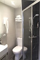 Avia Saphir Montparnasse