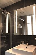 Avia Saphir Montparnasse