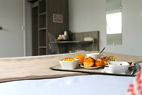 Avia Saphir Montparnasse